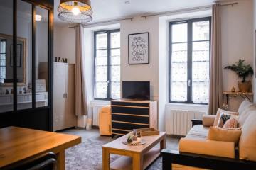 GuestReady - Floating leaves in Vieille Ville