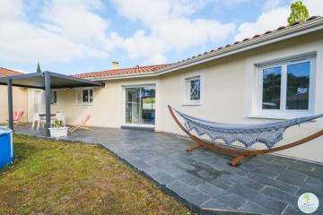 Jolie Maison avec Jardin 6 personnes Biscarrosse