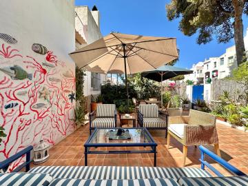 Family Home Near The Beach - EaW Homes