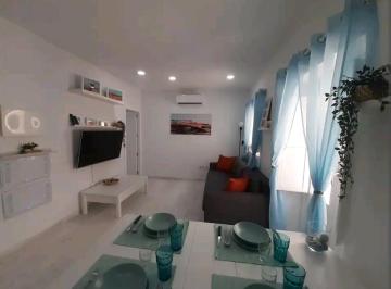 Casa Playa Caleta, a 4 minutos de la playa
