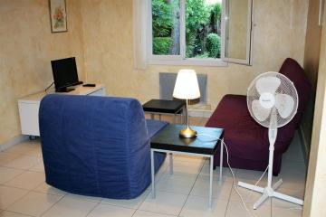 Studio a Roquebrune sur Argens a 90 m de la plage avec jardin clos