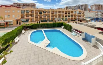 Stunning apartment in Oropesa with WiFi, Swimming pool and 3 Bedrooms