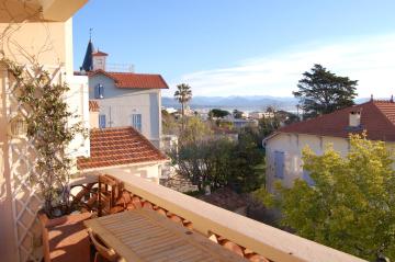 Duplex with View on the Cap d'Antibes
