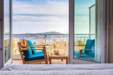 L9 Villefranche Bay view Suite / Terrasse &AC 2 rooms