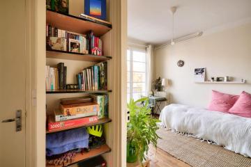 Charming apartment near the Canal Saint Martin