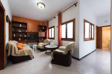 Casa grande para grupos hasta 16 personas Tafira Baja