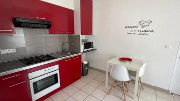 Petite maison calme, proche de Tours