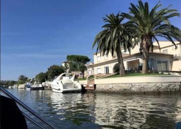 Empuriabrava, T2 avec piscine, terrasse, barbecue