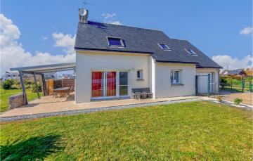 Awesome Home In Penmarch With Wifi And 4 Bedrooms