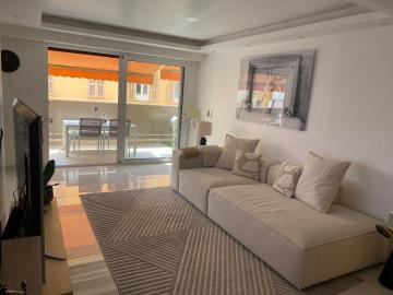 Centre roquebrune