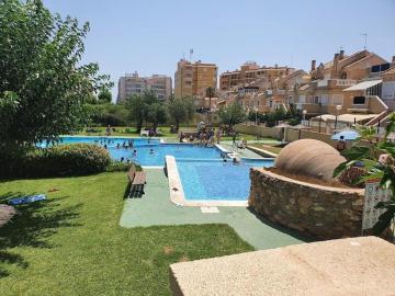6 berth Costa Blanca Villa near the beach!
