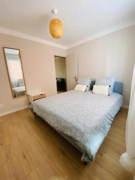 T2 NEUF CENTRE VILLAGE COLLOBRIERES