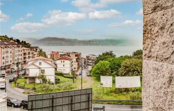Awesome Apartment In Rax With Wifi And 2 Bedrooms