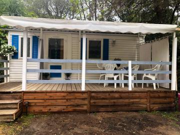 Bungalow de 2 chambres avec piscine partagee terrasse amenagee et wifi a Saint Jean de Valeriscle