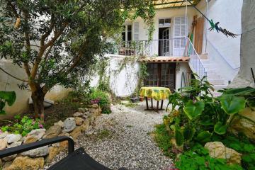 Jardin au Port Vallon des Auffes