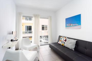 Live Arona Callao right apartament