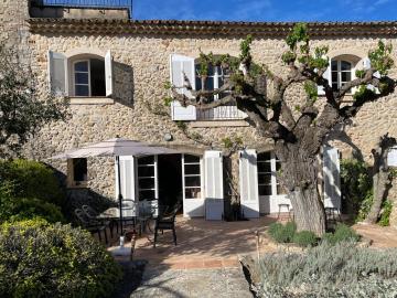 Enchanting 12th-Century Provence Château Hideaway, Sleeps 6, Large Pool, 5km to Lorgues