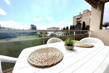 Spacious and bright cocoon with terrace in Ajaccio