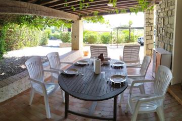 26m with large terrace near the beach