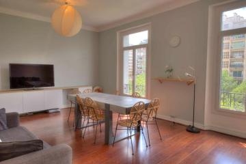 Sublime appartement très bien situé pour 6-8 Voyageurs