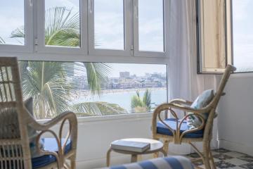 Lightbooking Las Palmas Canteras Beach
