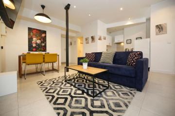 RDC - Appartement moderne et élégant a Paris 5