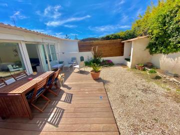 Superbe appartement avec stationnement et jardin