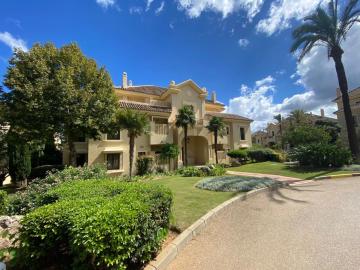 Stunning 3-bedroom app. OASIS