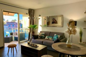 WE CANNES ! Chill studio with terrace and car park Cannes Center I