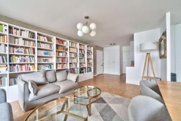Warm accommodation for 6 people - Paris 19