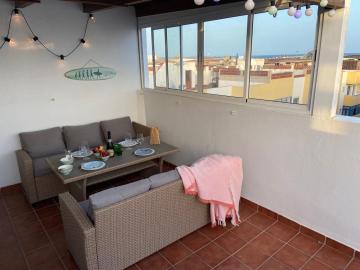 CASA VISTA, Central rooftop terrace close to beach