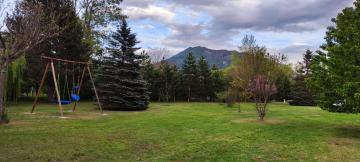 Mobil home sur grand terrain clôturé et arboré