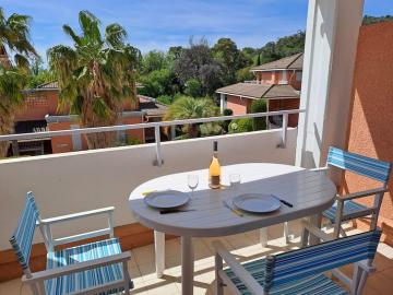 Studio à Cavalière à 400 m de la plage