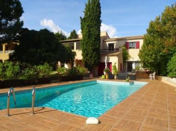 Bas de villa calme proche plages