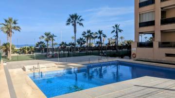 Apartamento en Las Salinas en primera línea de playa
