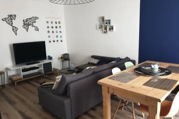 Bright apartment near the center of Avignon