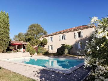 En Perron, Paradise Found Stunning Rural Setting - Pure Peace and Quiet Guaranteed!