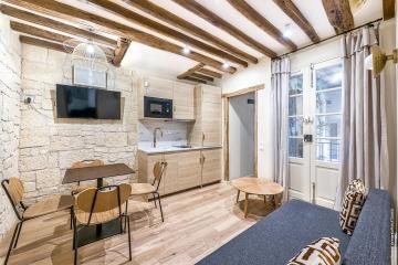 Apartment Victoires - Palais Royal by B'Your Home