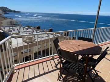 Apartamento tres habitaciones con vistas al mar en roses