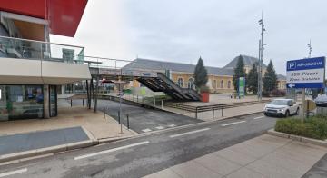 micro-salle en face de la Gare