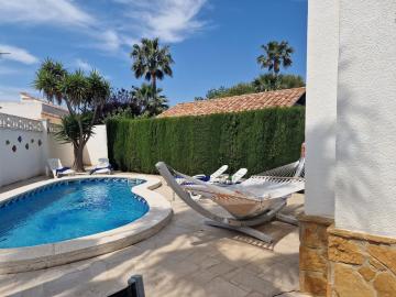 Riumar 'La Siesta', 330m to beach, private pool, On-Site-Service, dog beach