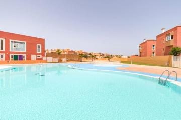 Las Dunas Corralejo Home with swimming pool