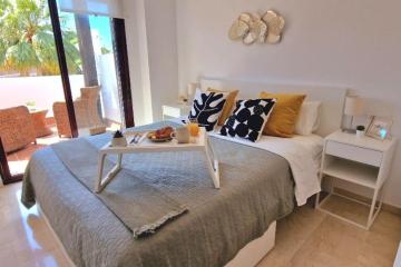 Sunny Apartment in Riviera del Sol