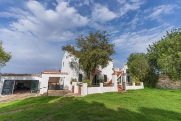 Cortijo Colmenar Blanco Alto