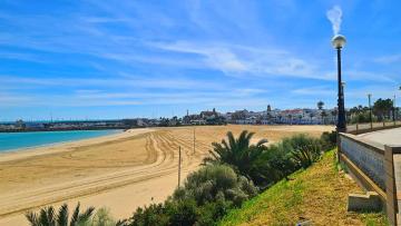Rota Pegado al mar 50 metros