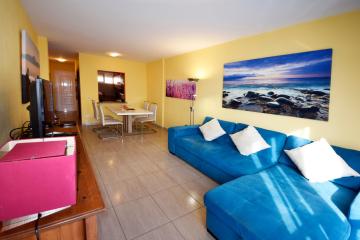 ELEGANTE APARTAMENTO CON BONITAS VISTAS