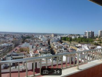 En pleno centro, con inmejorables vistas