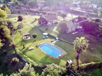 Casa con piscina cerca de la Costa Brava