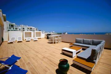 Penthouse at Las Mesas with amazing views
