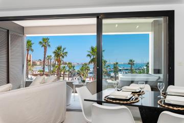 Spacious Wellness Beach apartment Junogo